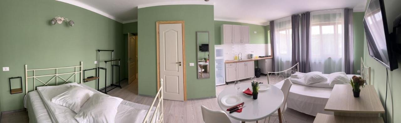 Premont Studios Ghimbav Екстер'єр фото