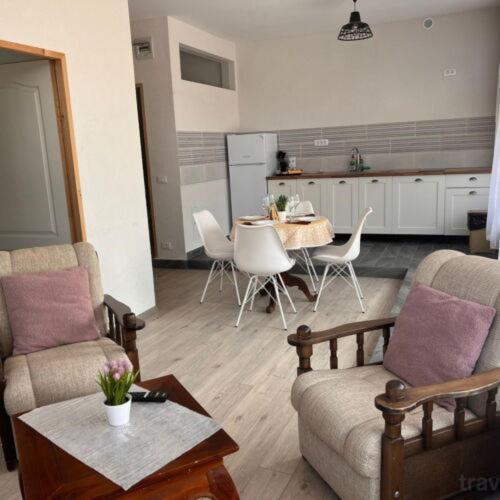 Premont Studios Ghimbav Екстер'єр фото
